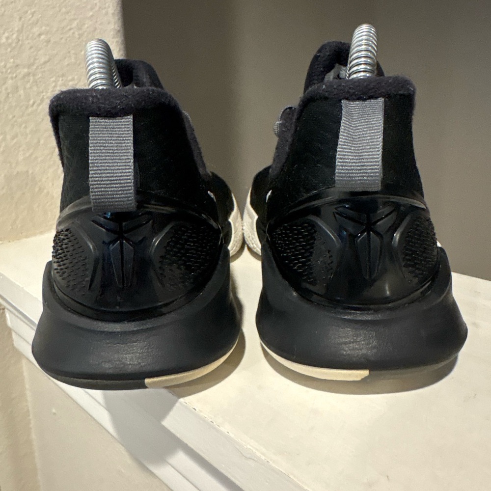 Nike Kobe Bryant Mamba Focus TB 2019 Black Shoes AT1214-001 Men’s Youth Size 5 - Picture 9 of 9
